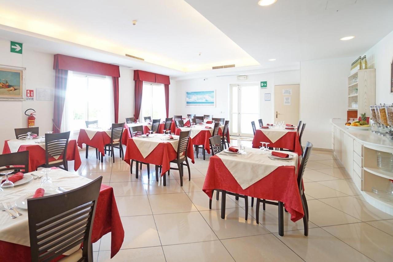 Hotel Pigalle Forte dei Marmi Luaran gambar