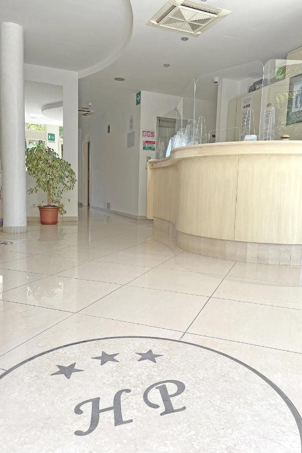 Hotel Pigalle Forte dei Marmi Luaran gambar