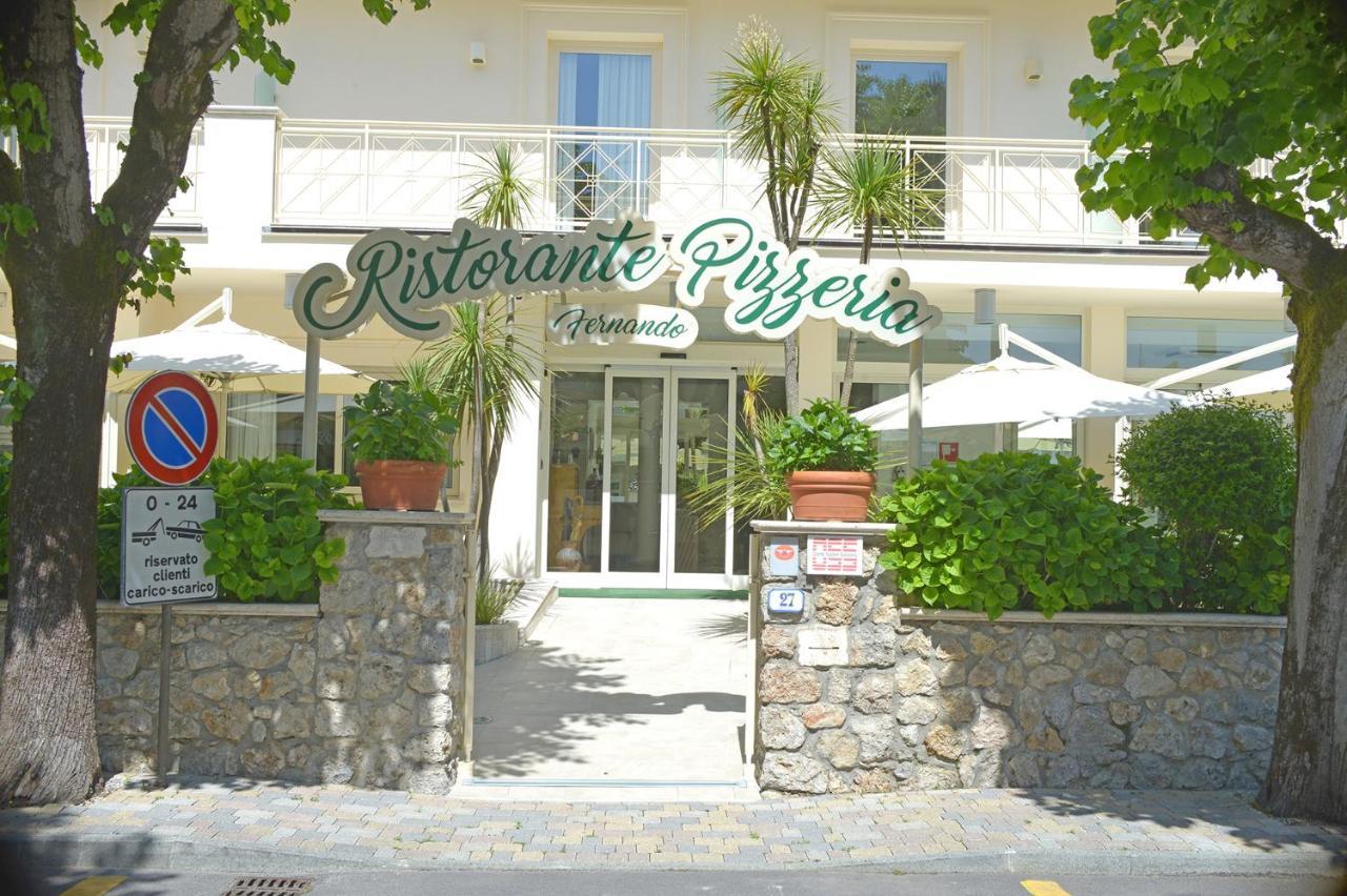 Hotel Pigalle Forte dei Marmi Luaran gambar